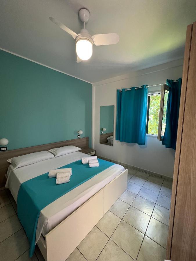 Hotel Dei Bizantini & Villaggio Campo Dei Messapi San Pietro in Bevagna Zewnętrze zdjęcie