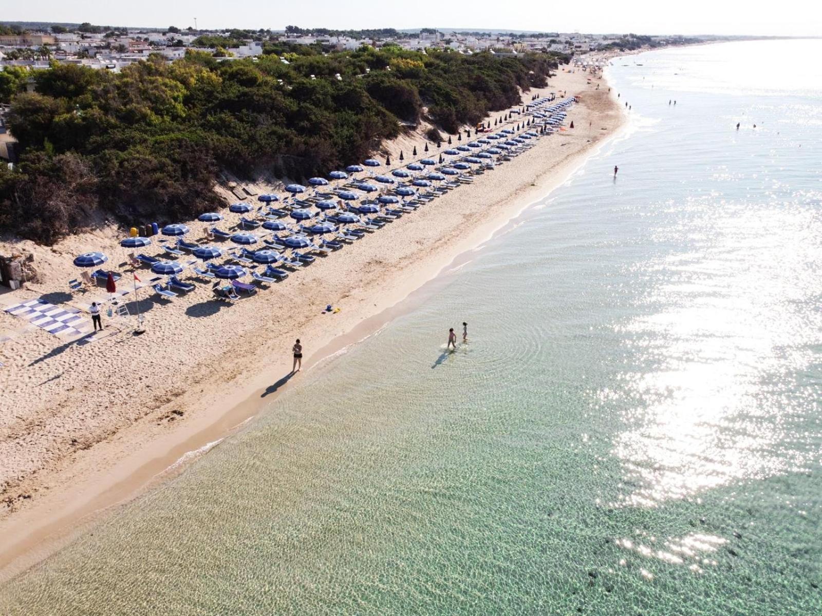 Hotel Dei Bizantini & Villaggio Campo Dei Messapi San Pietro in Bevagna Zewnętrze zdjęcie