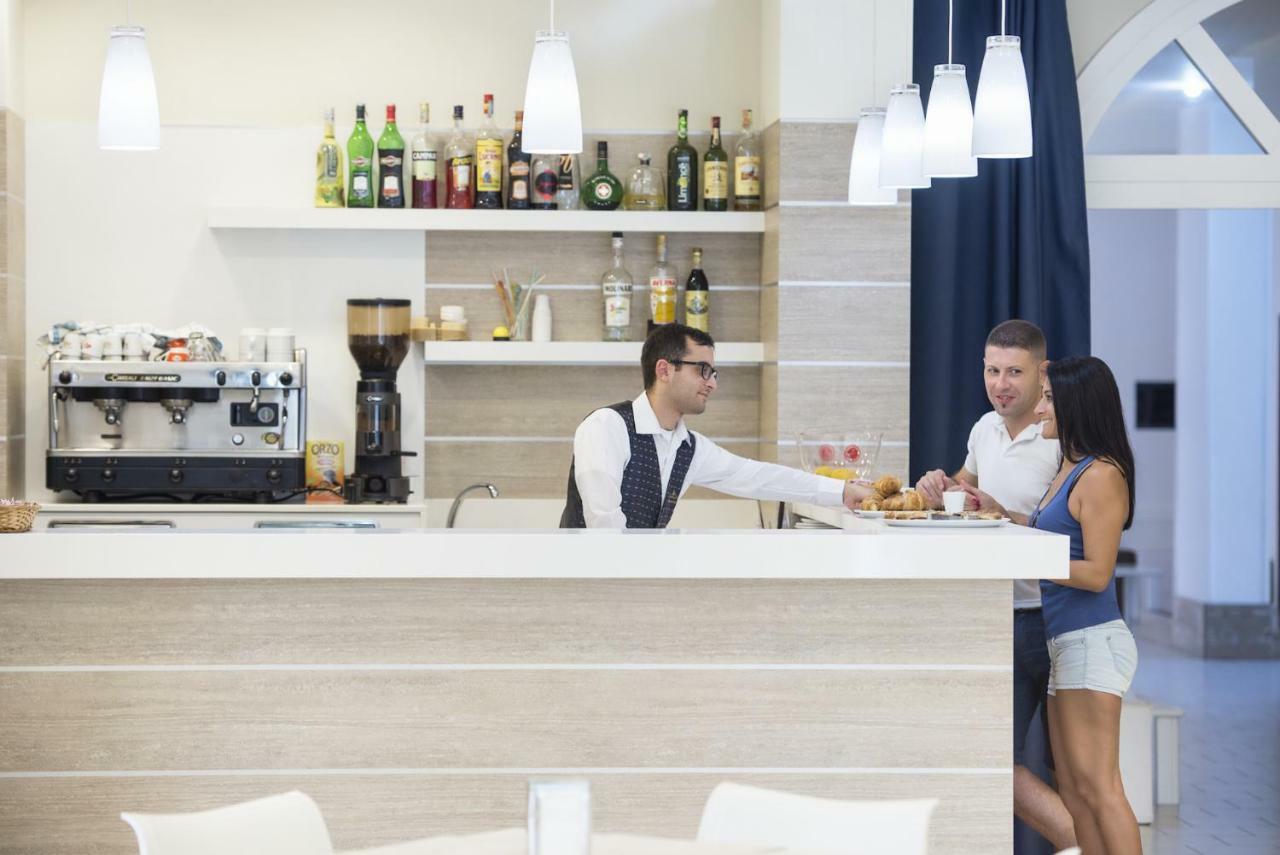 Hotel Dei Bizantini & Villaggio Campo Dei Messapi San Pietro in Bevagna Zewnętrze zdjęcie